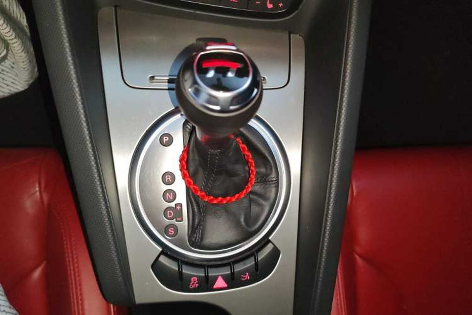 Used Audi TT 2011 TT Roadster 2.0TFSI Gear Lever