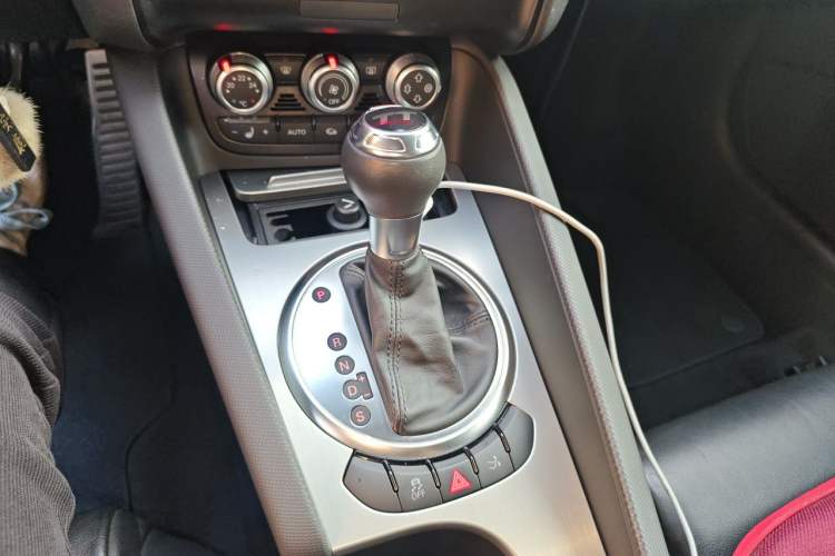 Used Audi TT 2011 TT Coupe 2.0 TFSI Gear Lever