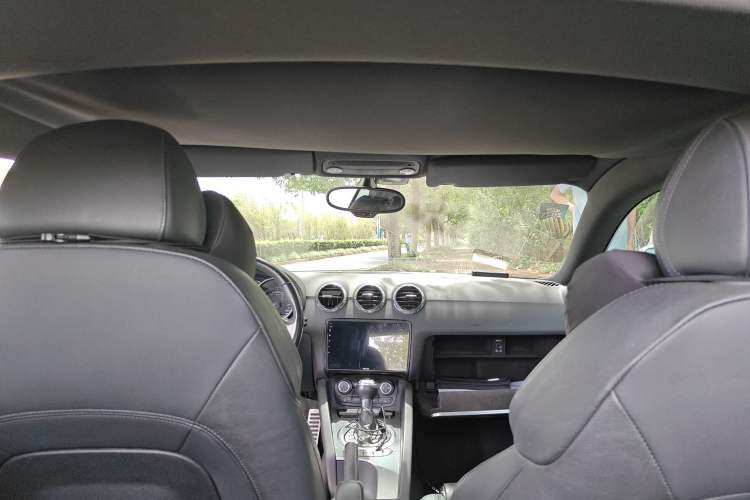 Used Audi TT 2011 TT Coupe 2.0TFSI quattro Headliner