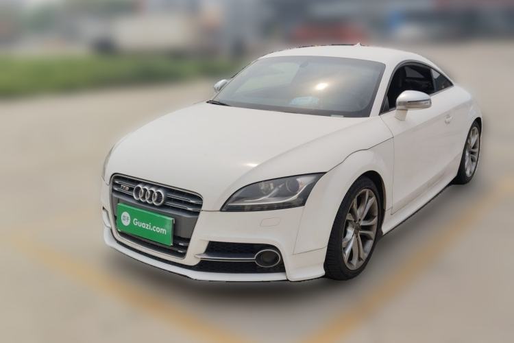 Used Audi TT 2011 TT Coupe 2.0 TFSI Guazi used car, China used car export, Used car for sale, Used cars, Cheapest cars for sale