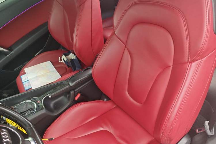 Used Audi TT 2011 TT Coupe 2.0TFSI quattro Left Front Seat