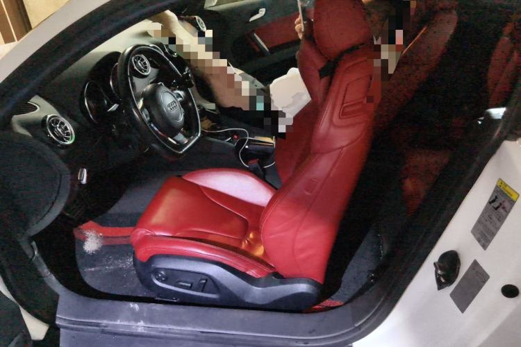 Used Audi TT 2011 TT Coupe 2.0 TFSI Left Front Seat