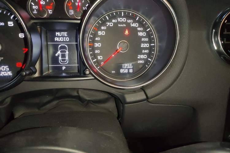 Used Audi TT 2011 TT Coupe 2.0 TFSI Odometer Close Up