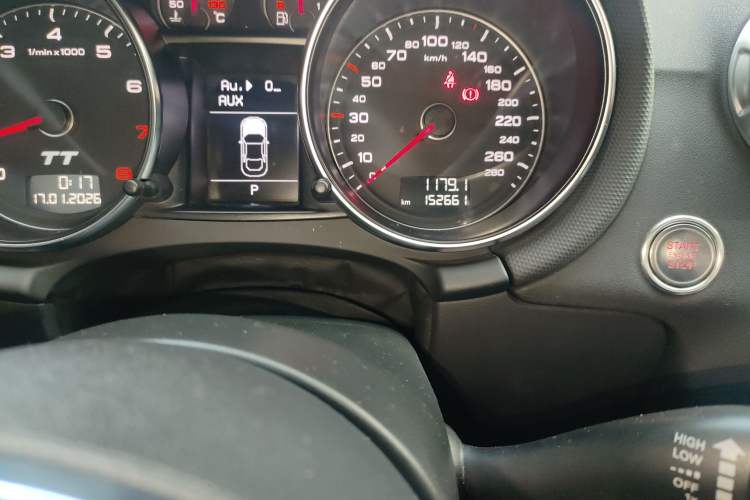 Used Audi TT 2011 TT Coupe 2.0 TFSI Odometer Close Up
