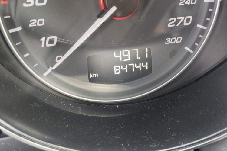 Used Audi TT 2011 TT Coupe 2.0 TFSI Odometer Close Up