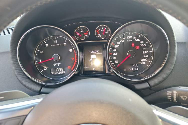 Used Audi TT 2011 TT Coupe 2.0 TFSI Odometer Close Up