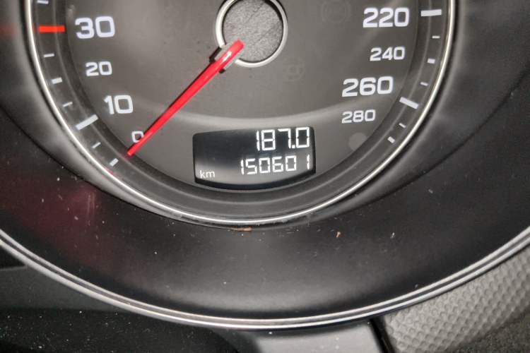 Used Audi TT 2011 TT Coupe 2.0 TFSI Odometer Close Up