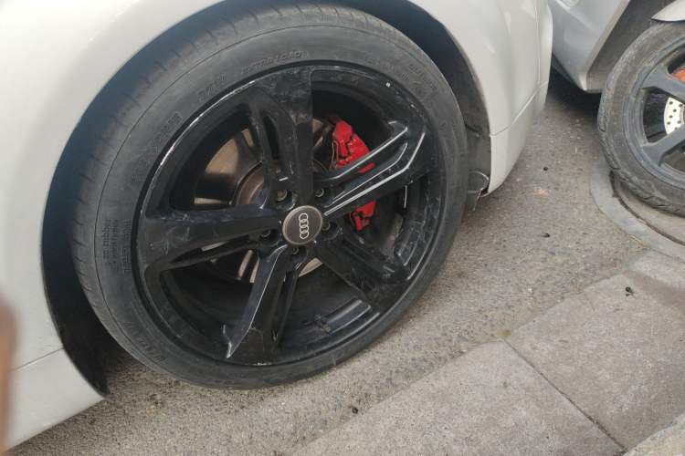 Used Audi TT 2011 TT Coupe 2.0 TFSI Right Front Wheel Hub