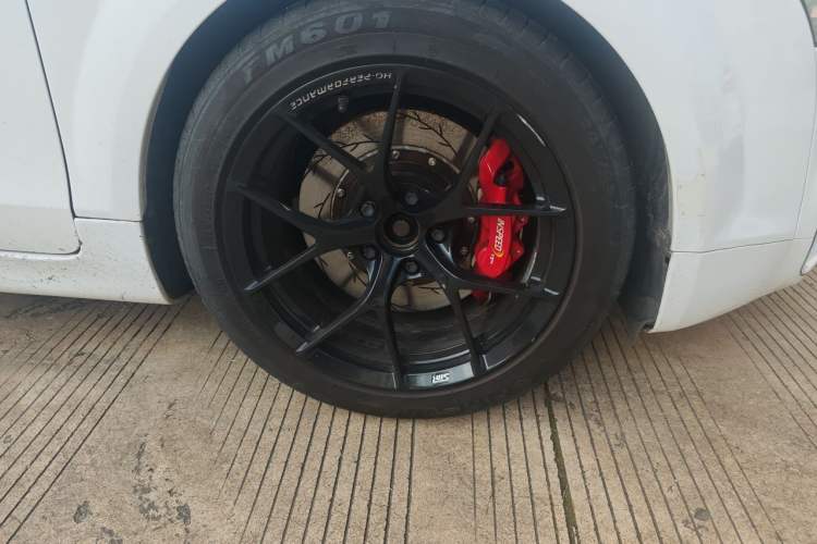 Used Audi TT 2011 TT Coupe 2.0 TFSI Right Front Wheel Hub