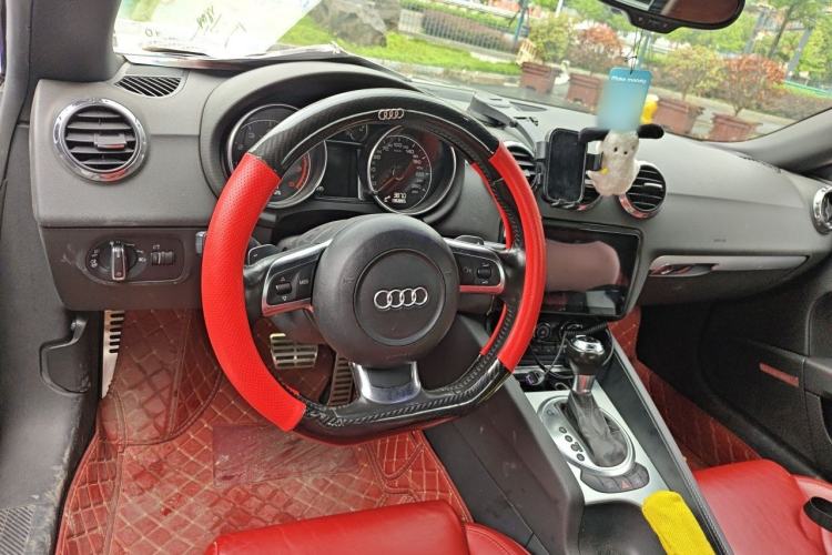 Used Audi TT 2011 TT Roadster 2.0TFSI quattro Steering Wheel