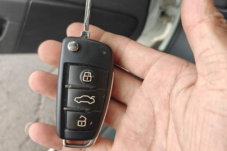 Used Audi TT 2011 TT Coupe 2.0TFSI quattro Vehicle Key