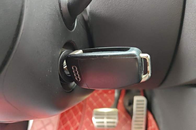 Used Audi TT 2011 TT Roadster 2.0TFSI quattro Vehicle Key