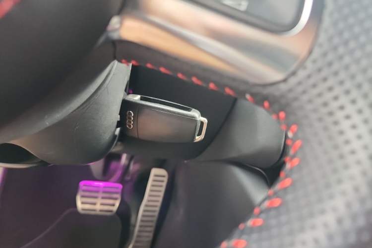 Used Audi TT 2011 TT Coupe 2.0 TFSI Vehicle Key
