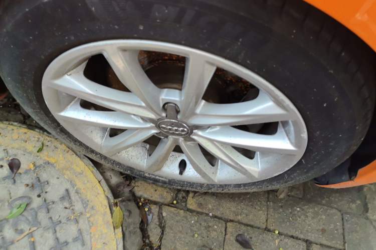Used Audi TT 2011 TT Coupe 2.0 TFSI Right Front Wheel Hub