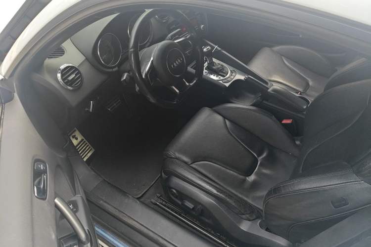 Used Audi TT  Driver Seat