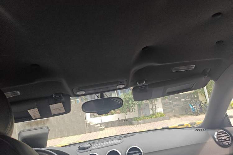 Used Audi TT  Headliner