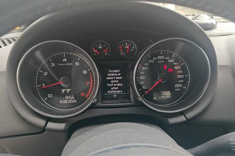 Used Audi TT  Instrument Cluster