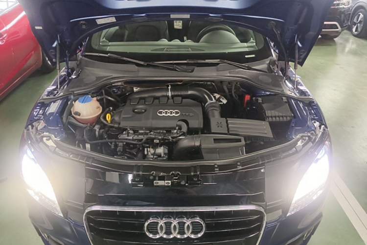 Used Audi TT 2013 TT Coupe 45 TFSI Engine Bay