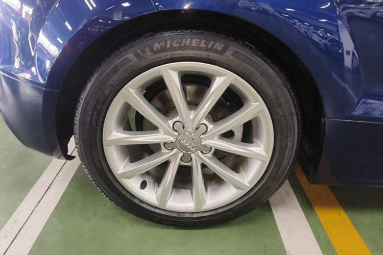 Used Audi TT 2013 TT Coupe 45 TFSI Right Rear Wheel Hub