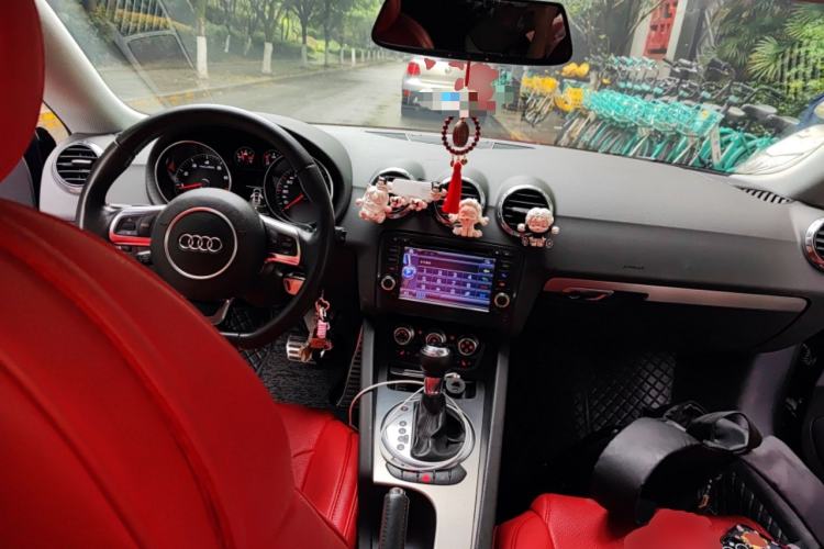 Used Audi TT 2013 TT Coupe 45 TFSI Center Console