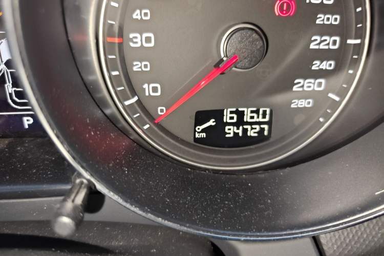 Used Audi TT  Odometer Close Up