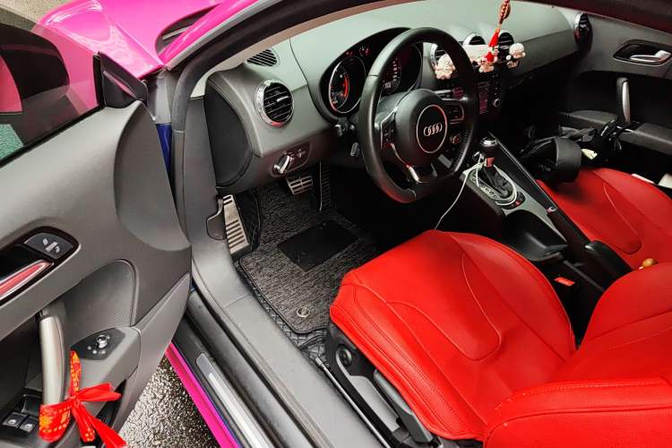 Used Audi TT 2013 TT Coupe 45 TFSI Driver Seat