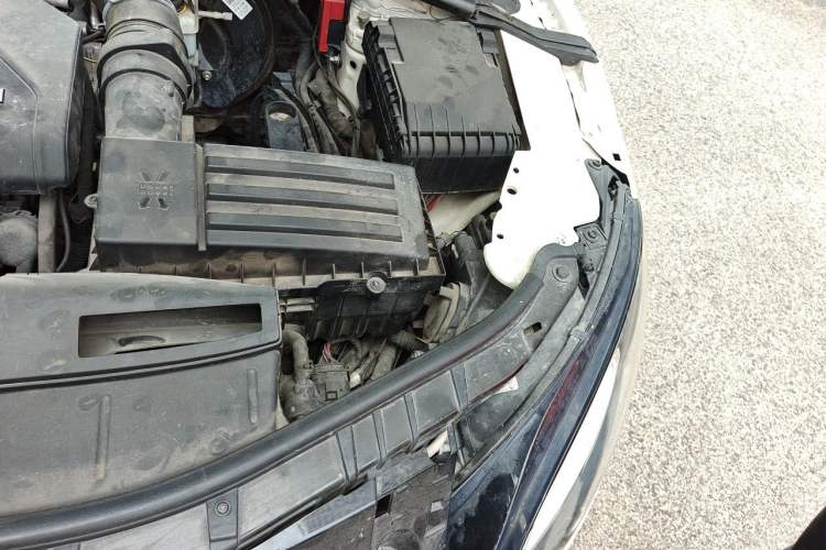 Used Audi TT 2013 TT Coupe 45 TFSI Engine Bay Left