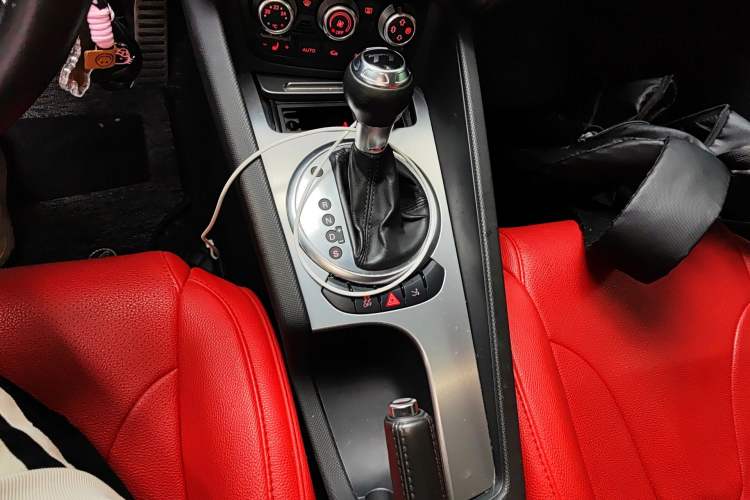 Used Audi TT 2013 TT Coupe 45 TFSI Gear Lever