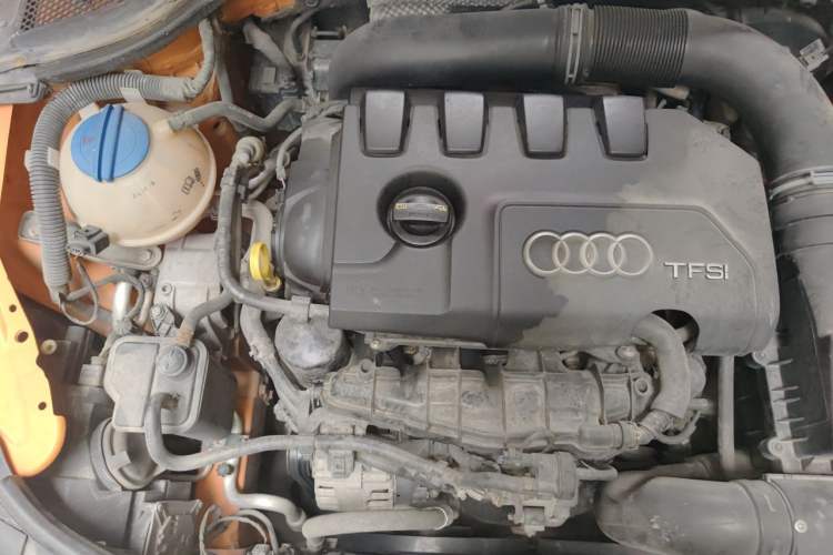 Used Audi TT 2013 TT Coupe 45 TFSI Engine Bay Right