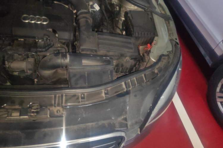 Used Audi TT 2013 TT Coupe 45 TFSI Engine Bay Left