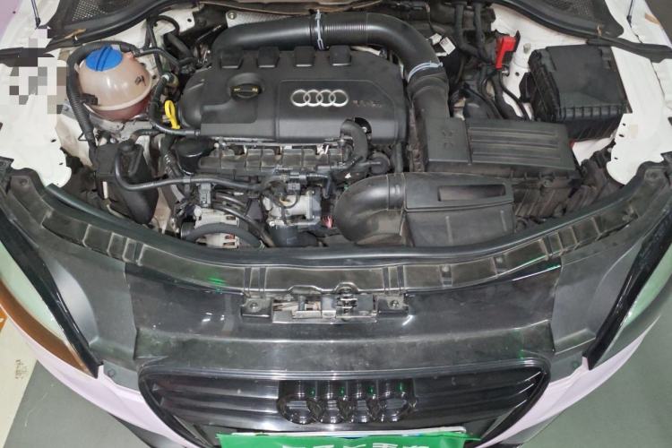 Used Audi TT 2013 TT Roadster 45 TFSI Engine Bay