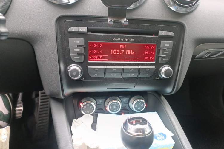 Used Audi TT 2013 TT Coupe 45 TFSI Audio And AC Panel
