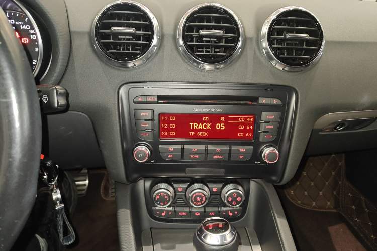 Used Audi TT 2013 TT Coupe 45 TFSI Audio And AC Panel