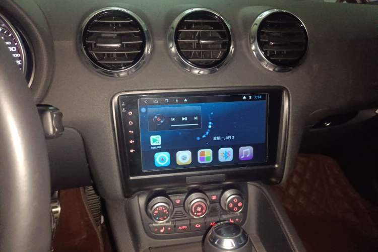 Used Audi TT 2013 TT Coupe 45 TFSI Audio And AC Panel