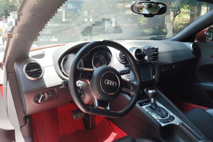 Used Audi TT 2013 TT Coupe 45 TFSI Center Console