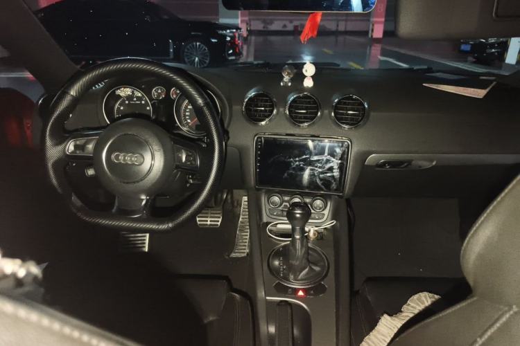 Used Audi TT 2013 TT Coupe 45 TFSI Center Console