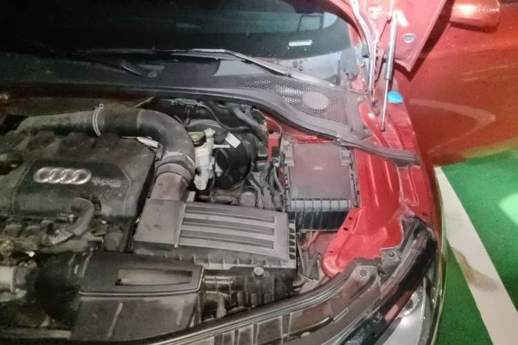 Used Audi TT 2013 TT Coupe 45 TFSI quattro Engine Bay Left