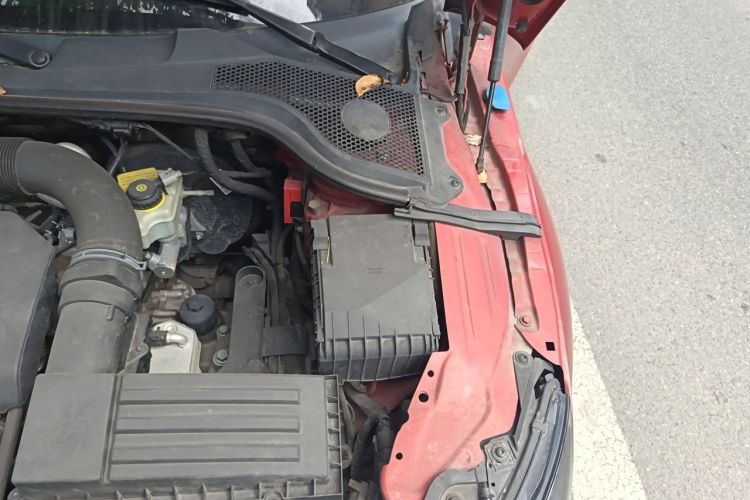 Used Audi TT 2013 TT Coupe 45 TFSI Engine Bay Left
