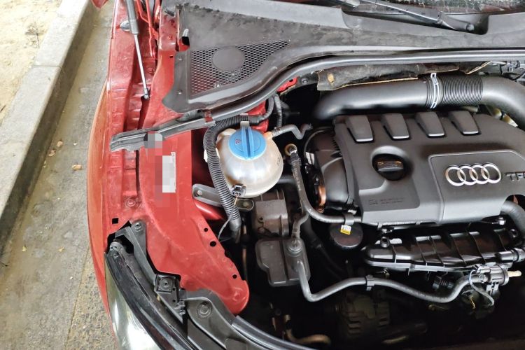Used Audi TT 2013 TT Coupe 45 TFSI Engine Bay Right