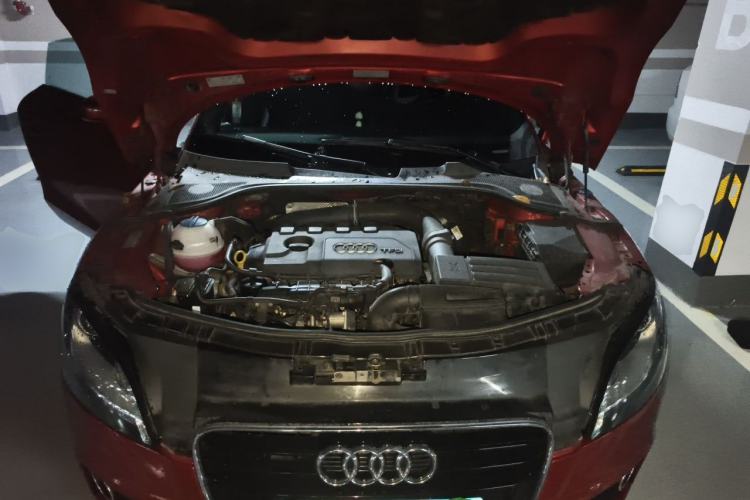 Used Audi TT 2013 TT Coupe 45 TFSI Engine Bay