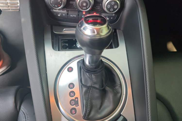 Used Audi TT 2013 TT Coupe 45 TFSI quattro Gear Lever