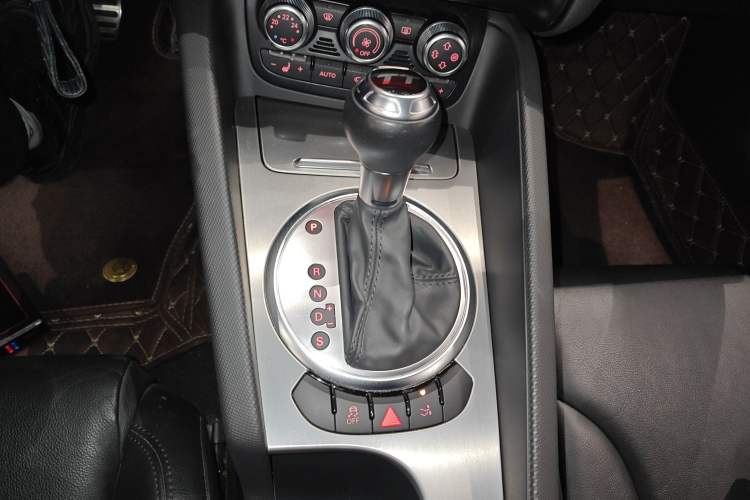 Used Audi TT 2013 TT Coupe 45 TFSI Gear Lever