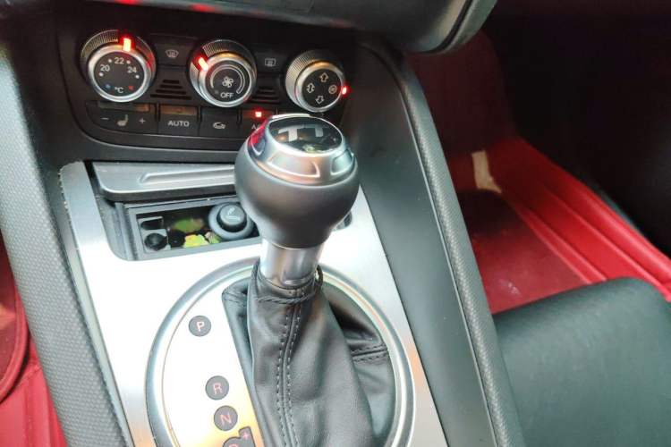 Used Audi TT 2013 TT Coupe 45 TFSI Gear Lever