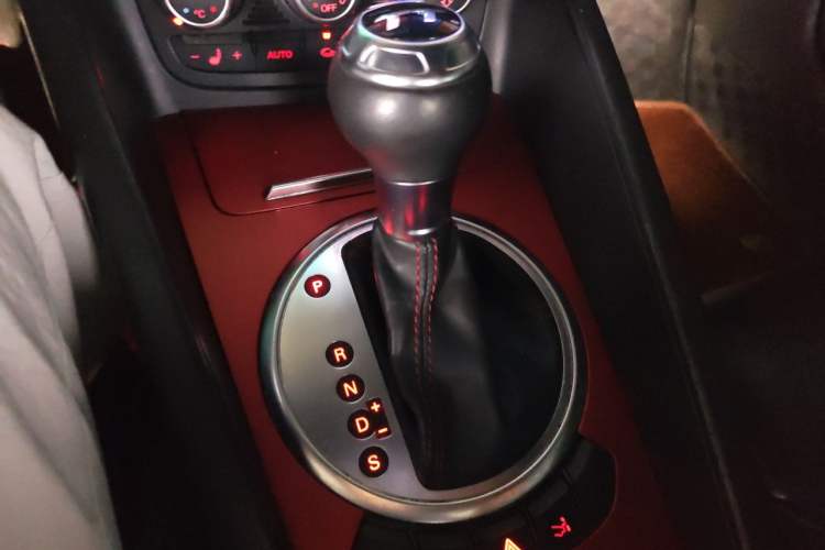 Used Audi TT 2013 TT Coupe 45 TFSI Gear Lever