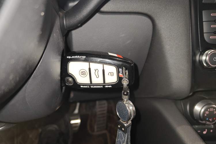 Used Audi TT 2013 TT Coupe 45 TFSI Interior 1
