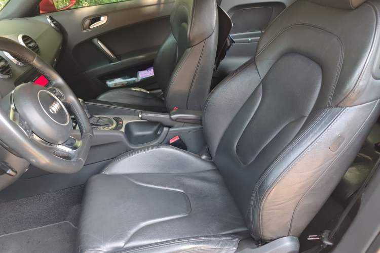 Used Audi TT 2013 TT Coupe 45 TFSI quattro Left Front Seat
