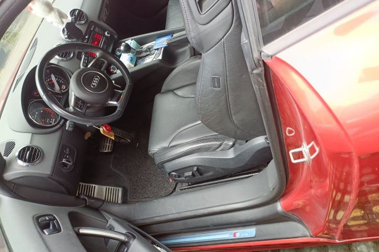 Used Audi TT 2013 TT Coupe 45 TFSI Left Front Seat