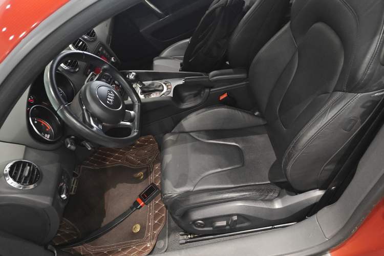 Used Audi TT 2013 TT Coupe 45 TFSI Left Front Seat