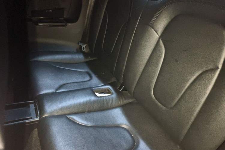 Used Audi TT 2013 TT Coupe 45 TFSI Left Rear Seat