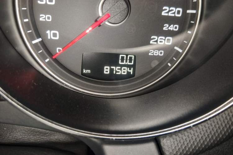 Used Audi TT 2013 TT Coupe 45 TFSI quattro Odometer Close Up